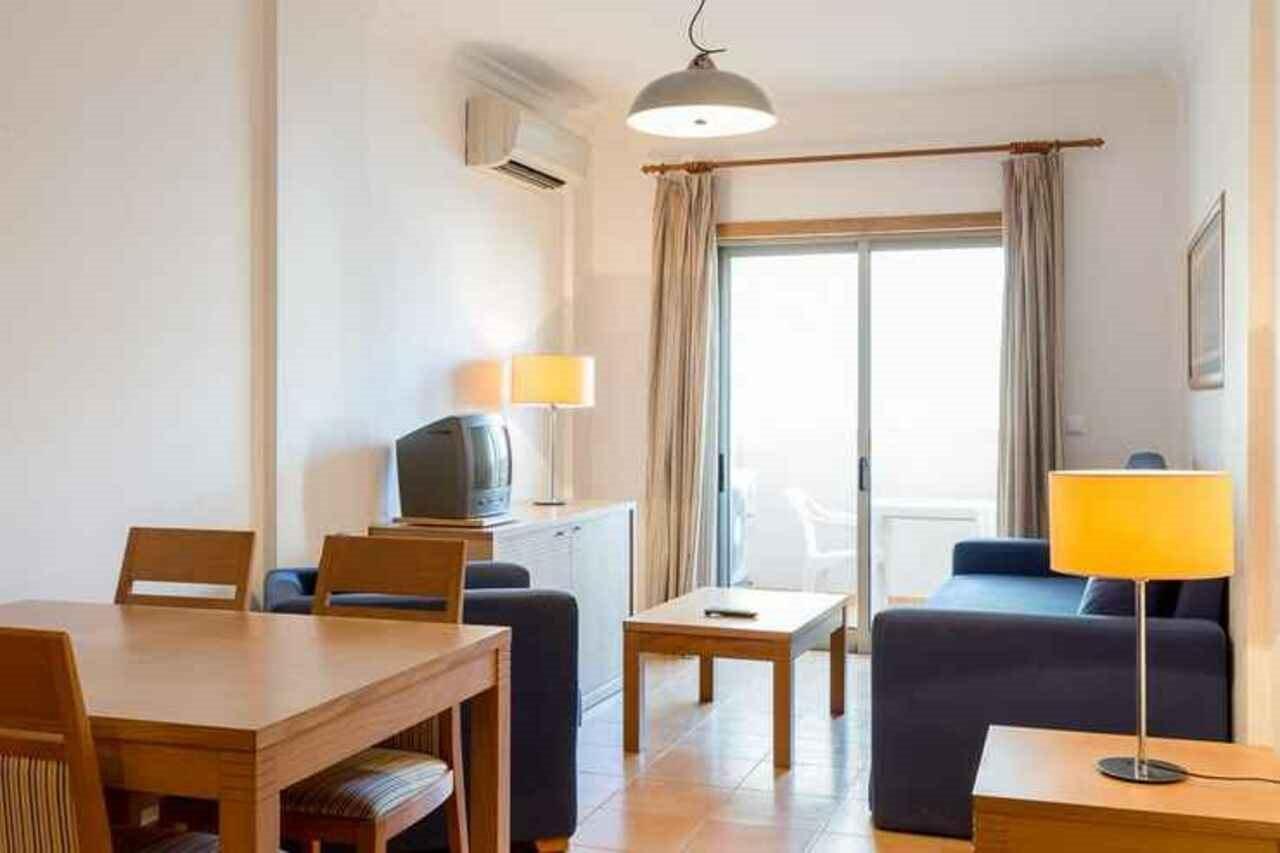 Apartamentos Veleiro Monte Gordo Exterior photo